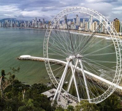 fg-big-wheel-roda-gigante-balneario-camboriu-capa2019-01-820x430